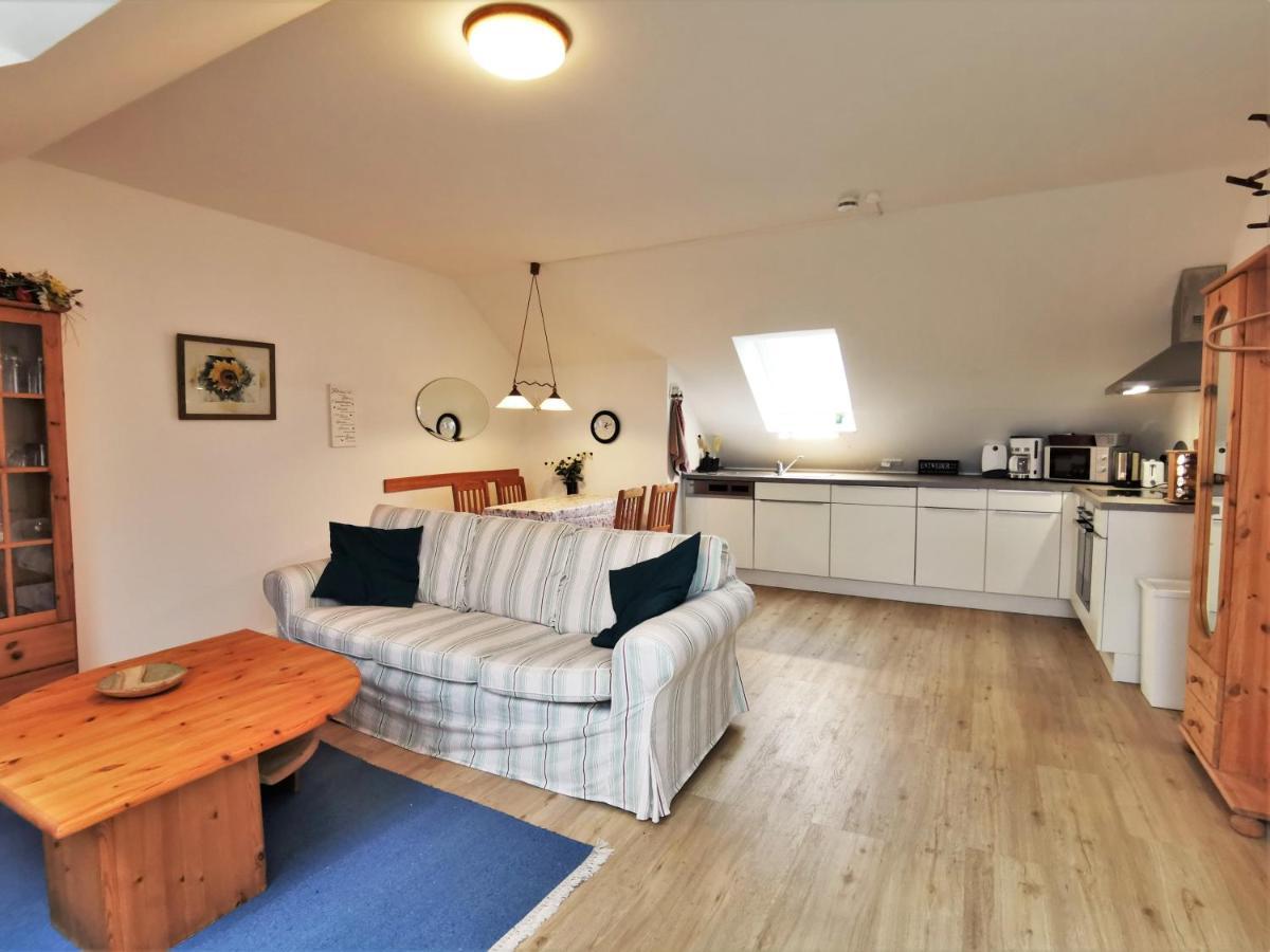 Scholz-Riewerts - Gemuetliches Apartment Mit Kueche Fuer 2 Personen Silberstedt エクステリア 写真